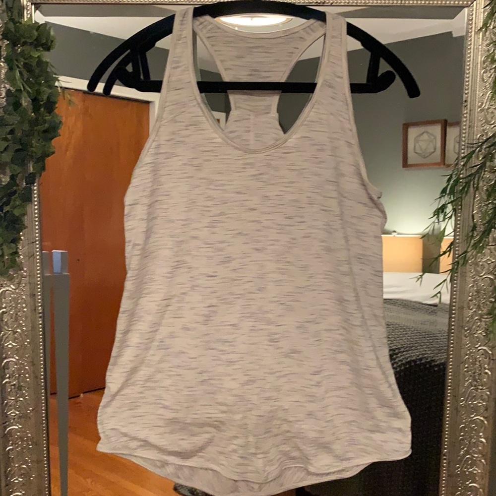 Lululemon workout tank